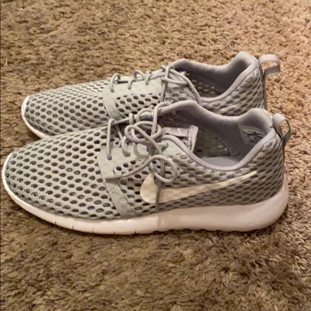 Nike shoes